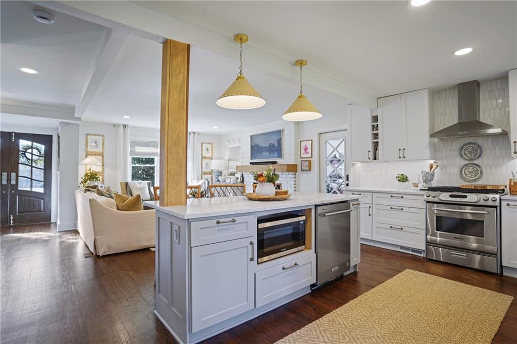 385 Knoll Woods Terrace