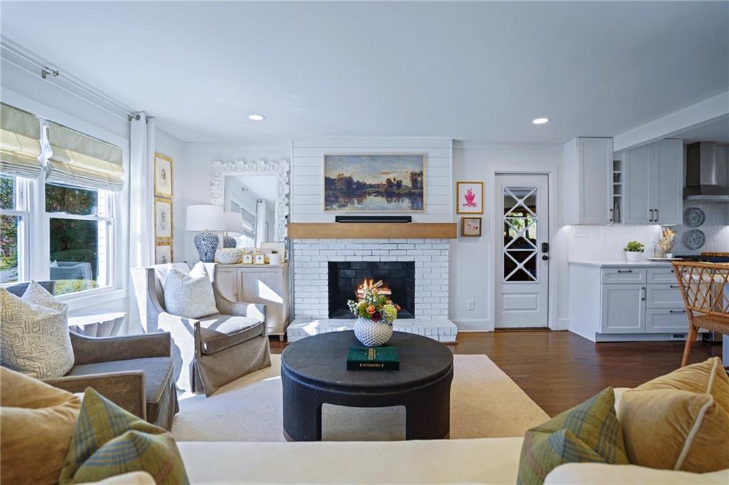 385 Knoll Woods Terrace