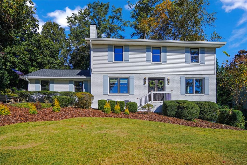 385 Knoll Woods Terrace