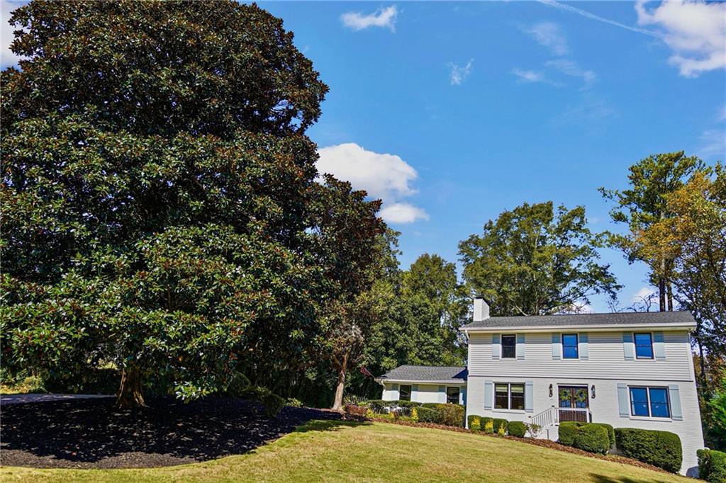 385 Knoll Woods Terrace