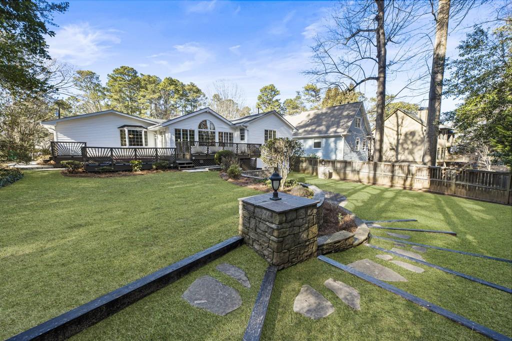 1571 Heatherwood Drive