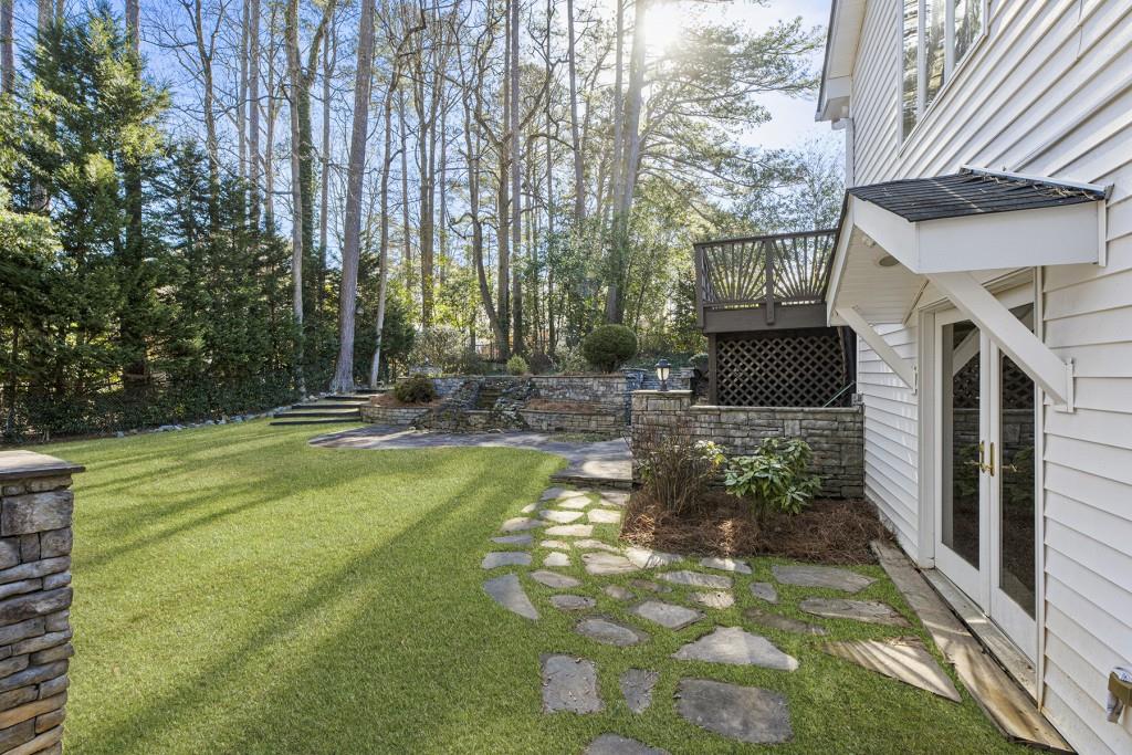 1571 Heatherwood Drive