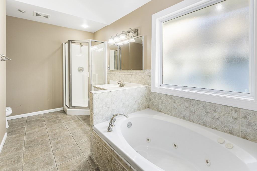 1571 Heatherwood Drive