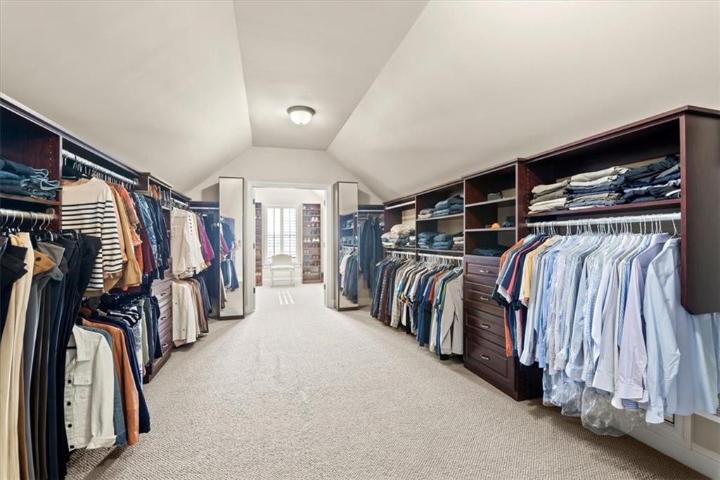 1010 Windfaire Place
