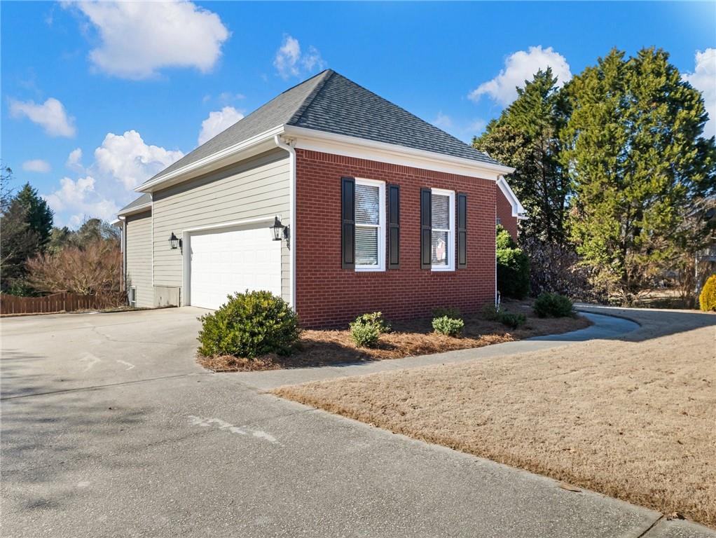 1485 Holly Manor Drive