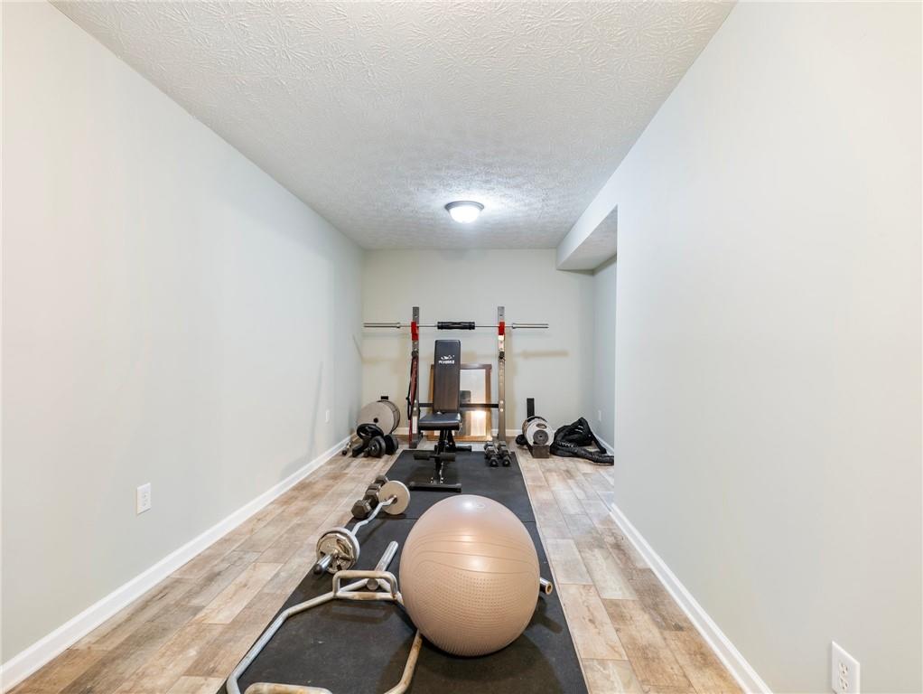 1485 Holly Manor Drive