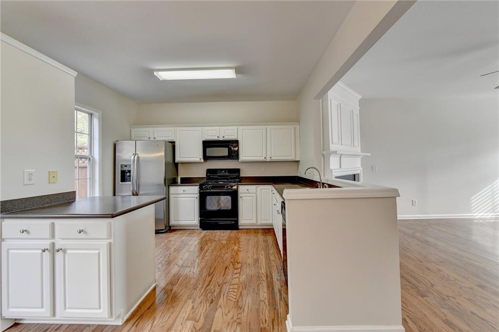 4023 Edgecomb Drive