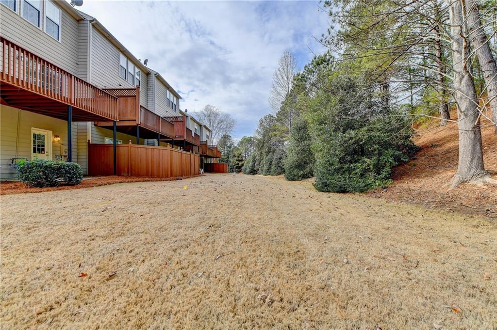 4023 Edgecomb Drive