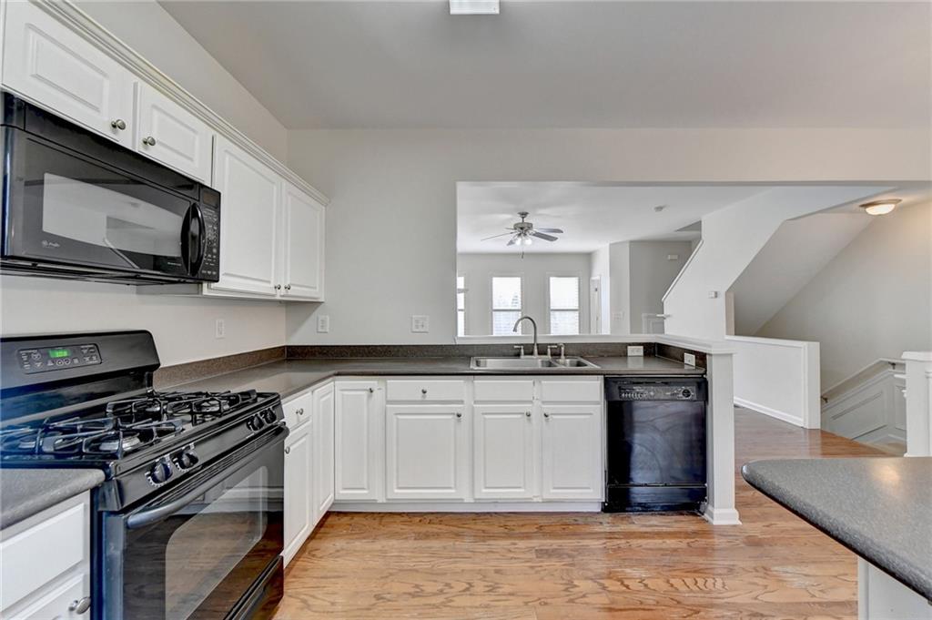 4023 Edgecomb Drive