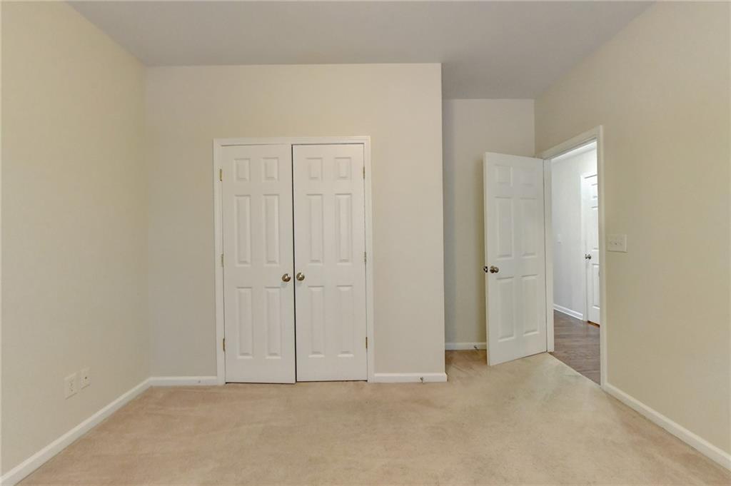 4023 Edgecomb Drive