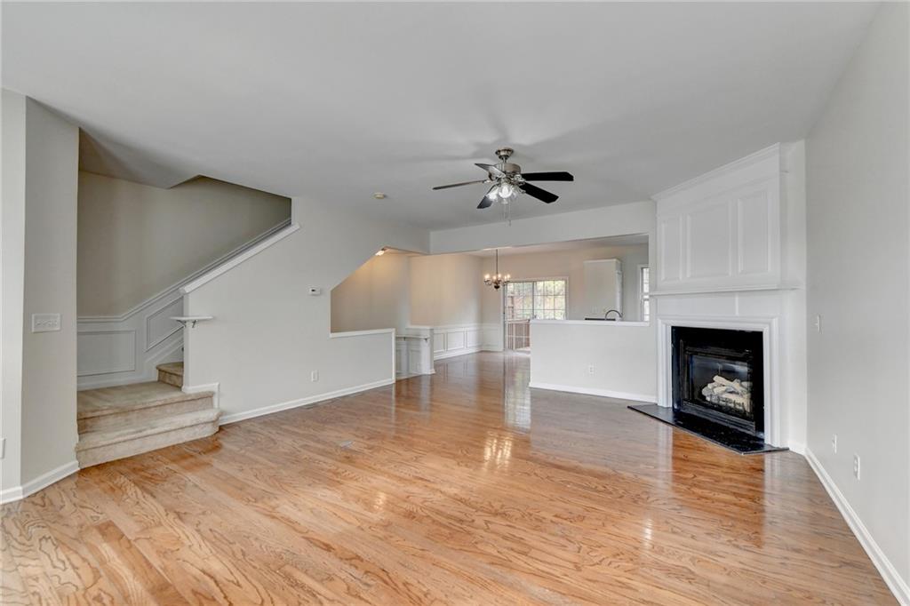 4023 Edgecomb Drive