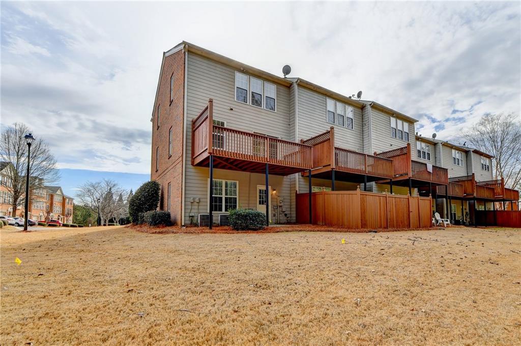4023 Edgecomb Drive