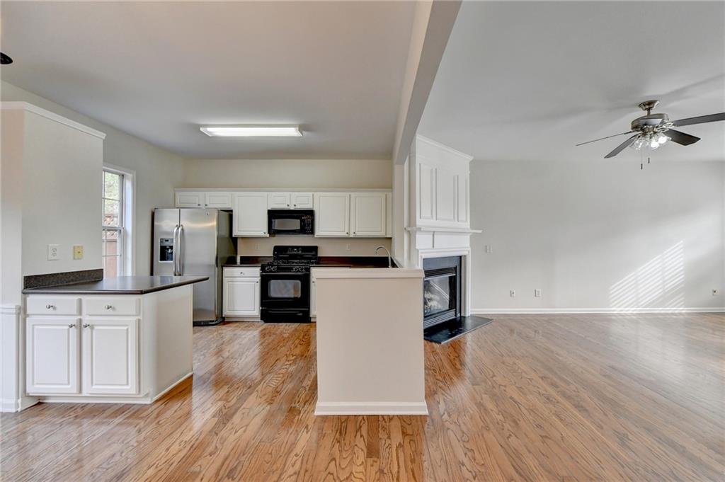 4023 Edgecomb Drive
