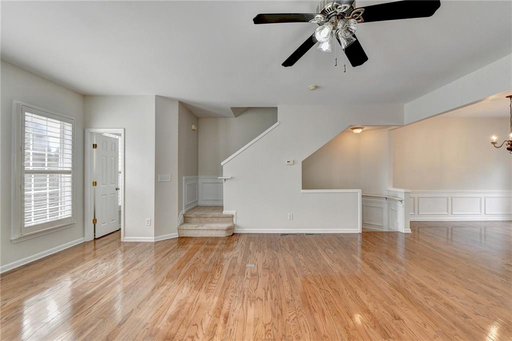 4023 Edgecomb Drive