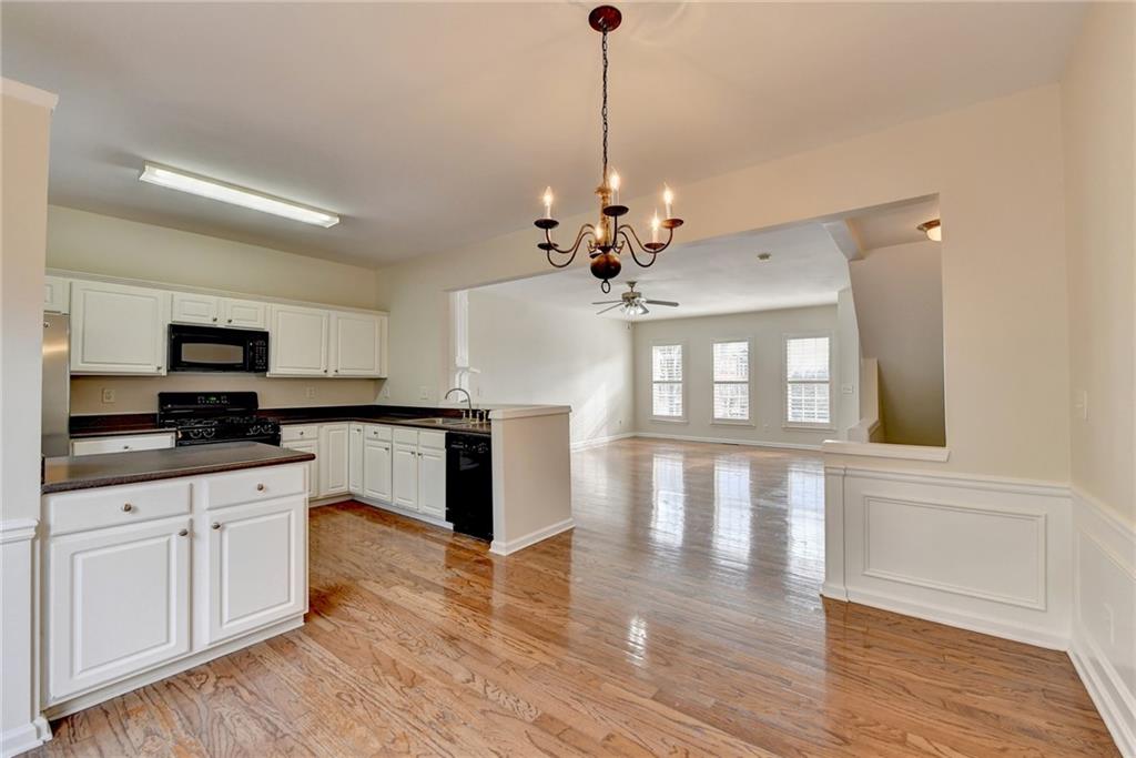 4023 Edgecomb Drive