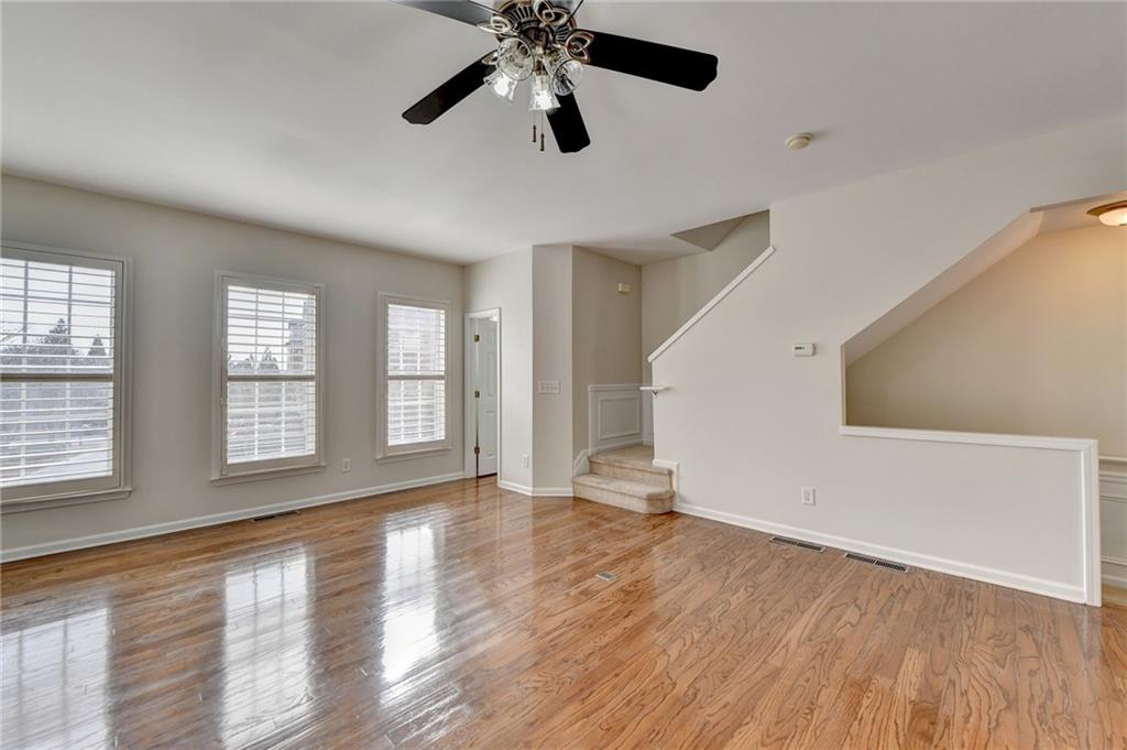4023 Edgecomb Drive