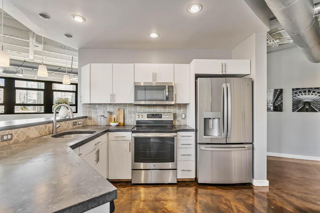 878 Peachtree Street NE Unit 809