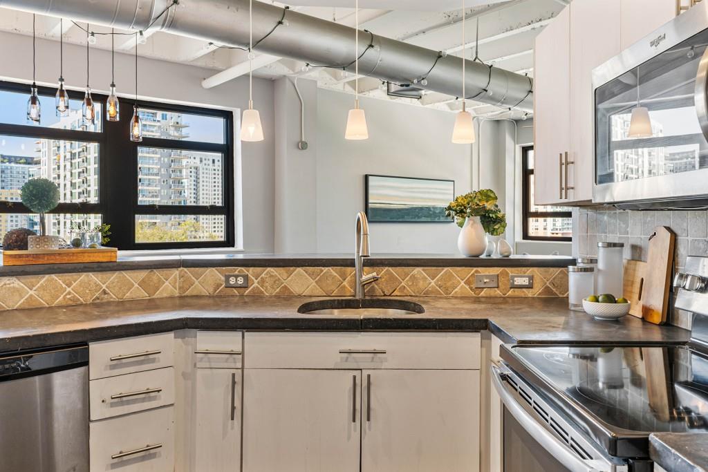 878 Peachtree Street NE Unit 809