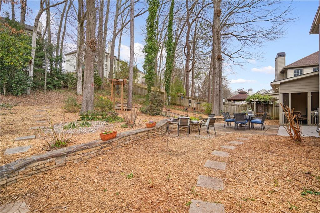 8550 River Walk Landing