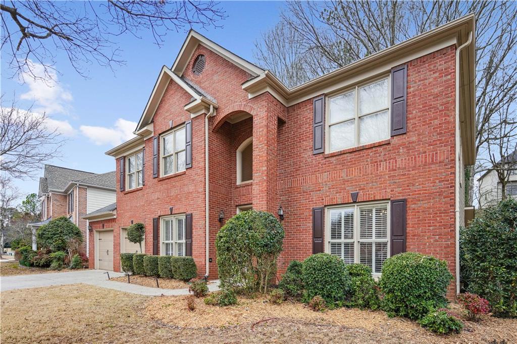 8550 River Walk Landing