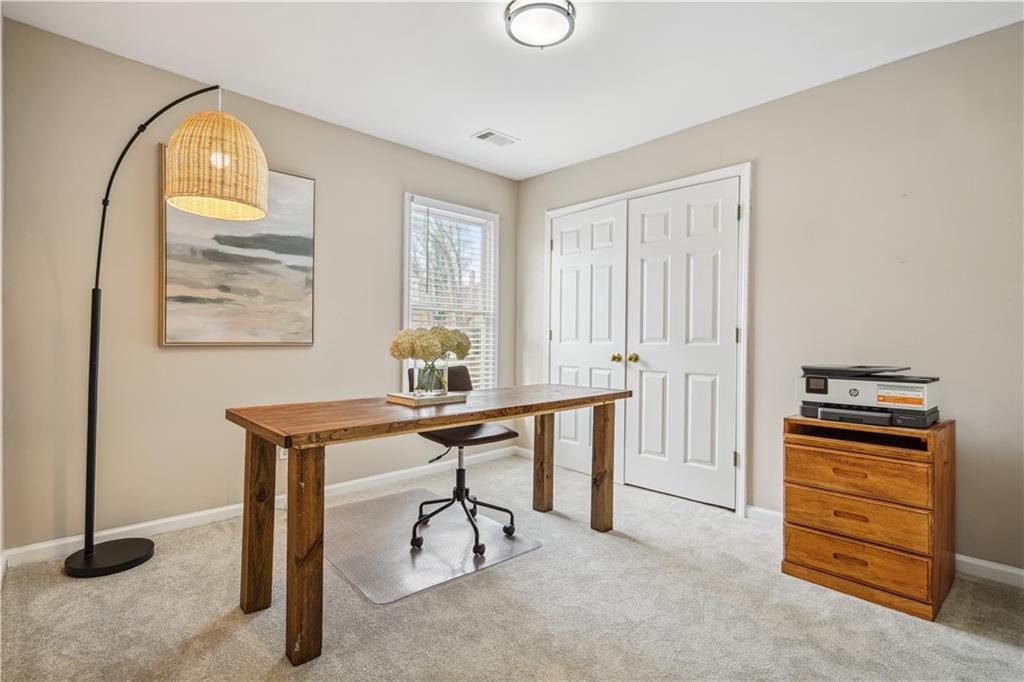 8550 River Walk Landing