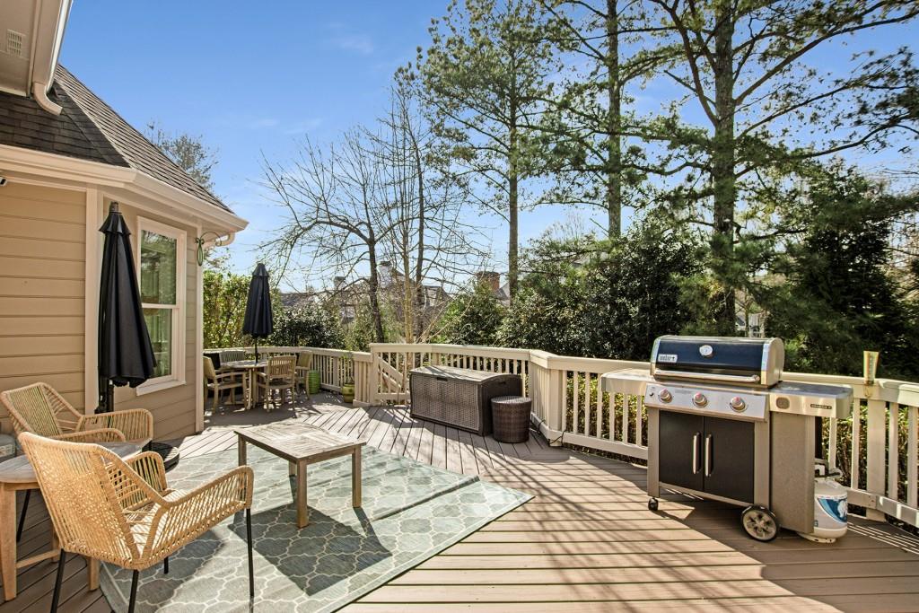 430 Newport Heights