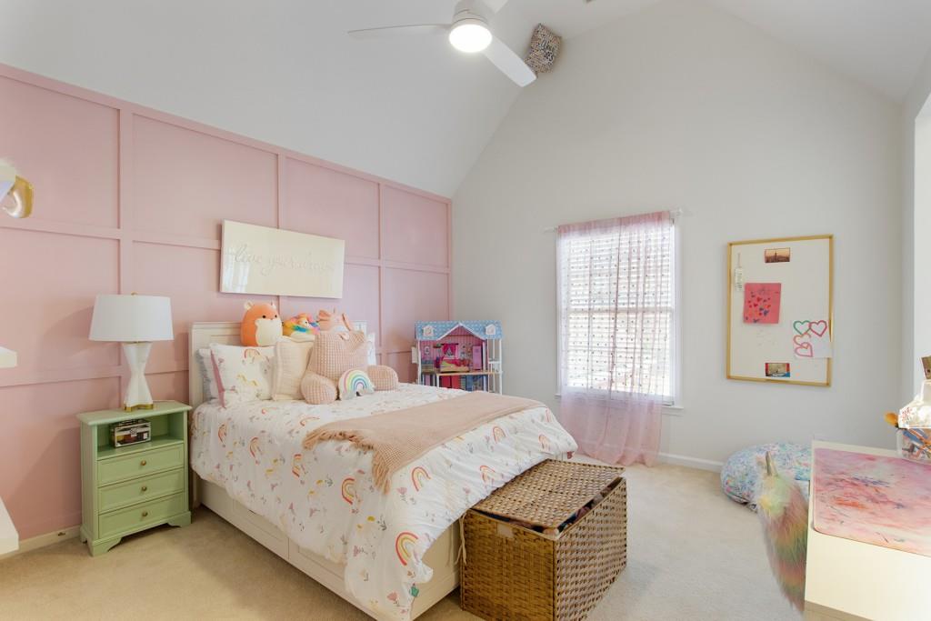 430 Newport Heights