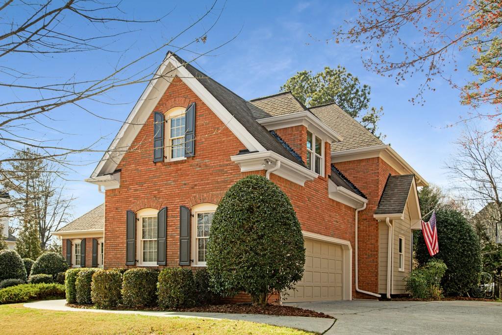 430 Newport Heights