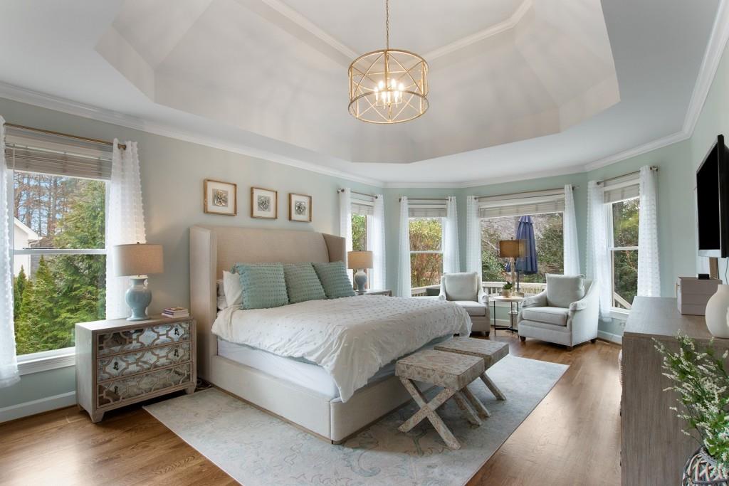 430 Newport Heights