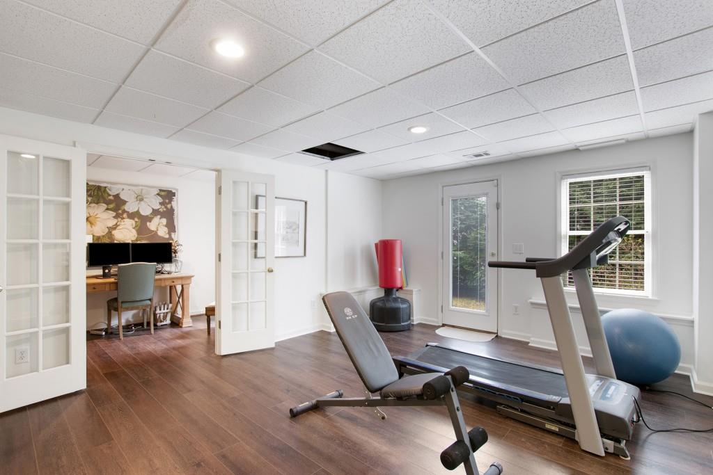 430 Newport Heights