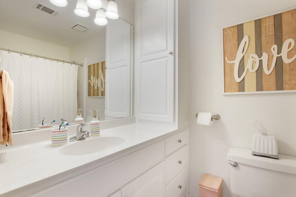 430 Newport Heights