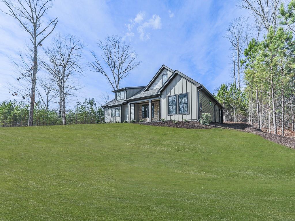 525 Meadow Circle