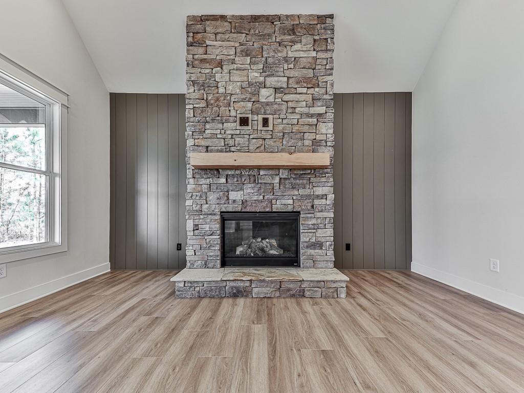 525 Meadow Circle