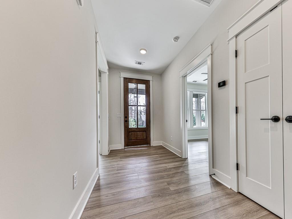 525 Meadow Circle