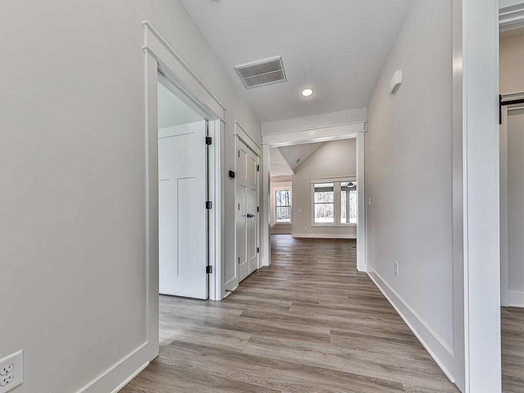 525 Meadow Circle