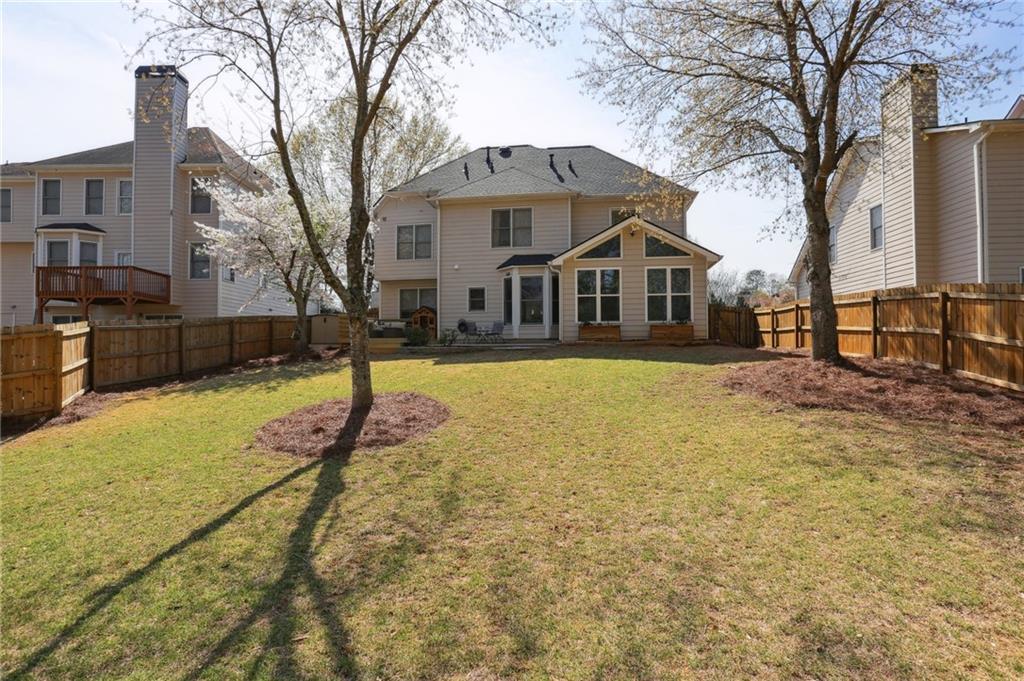 6085 Hampton Bluff Way