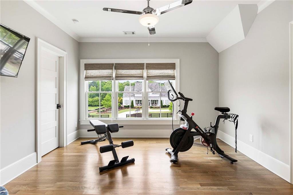 1012 Madison Hall Lane