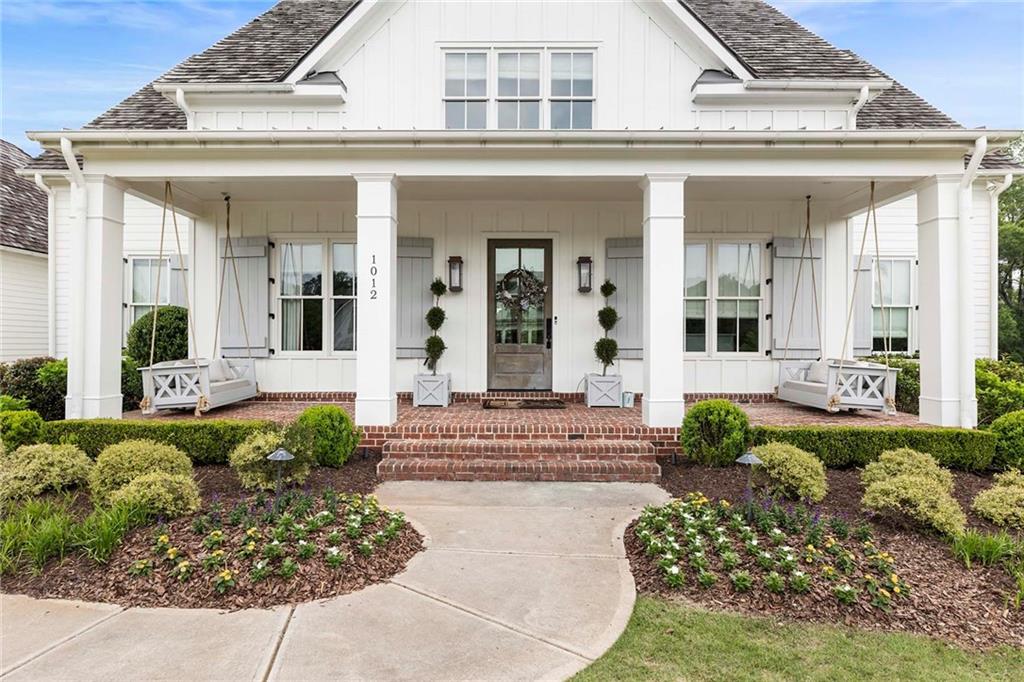 1012 Madison Hall Lane