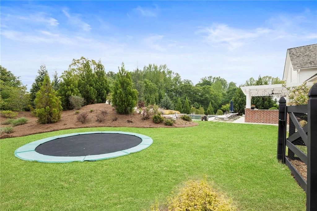 1012 Madison Hall Lane