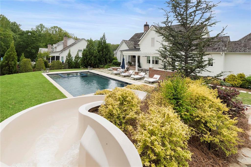 1012 Madison Hall Lane