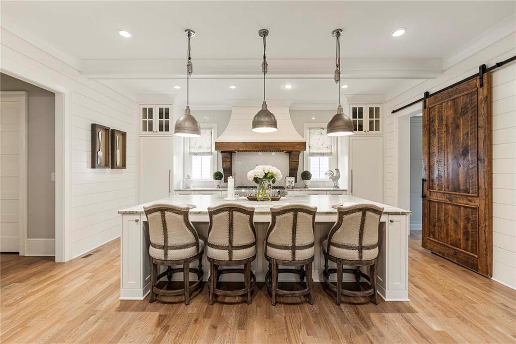 1012 Madison Hall Lane