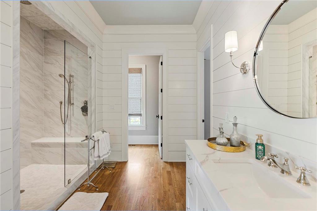 1012 Madison Hall Lane