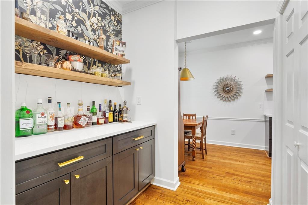 1160 Windsor Parkway Unit 3