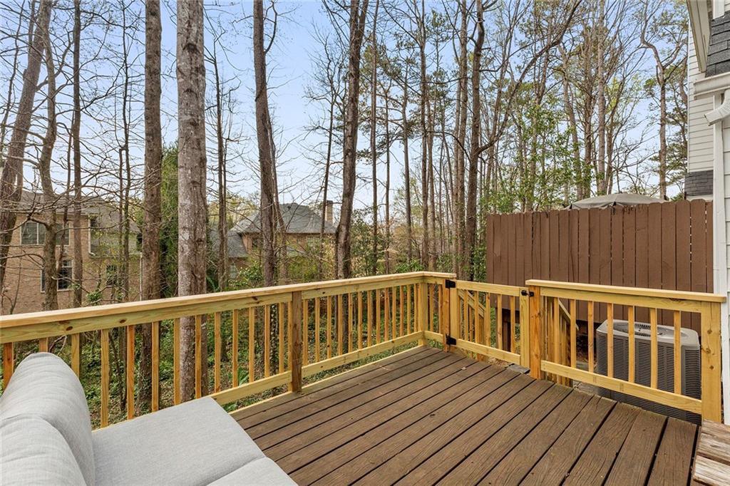 1160 Windsor Parkway Unit 3