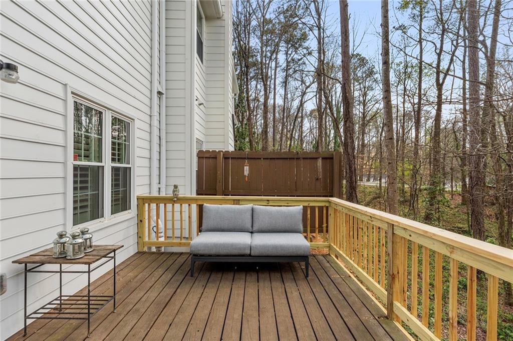 1160 Windsor Parkway Unit 3