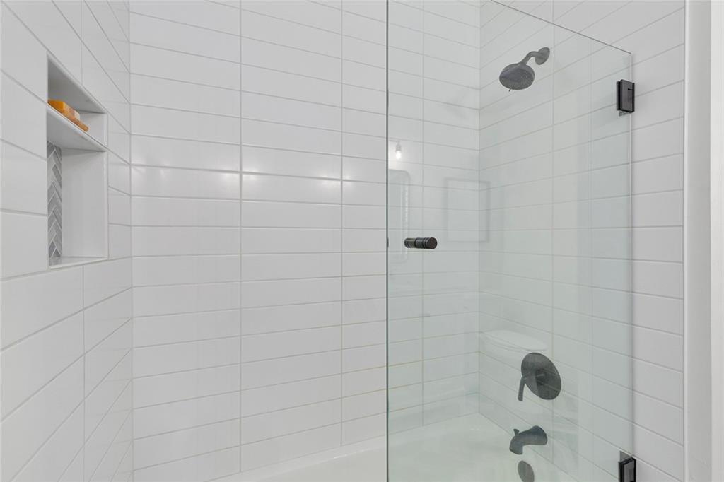 1160 Windsor Parkway Unit 3