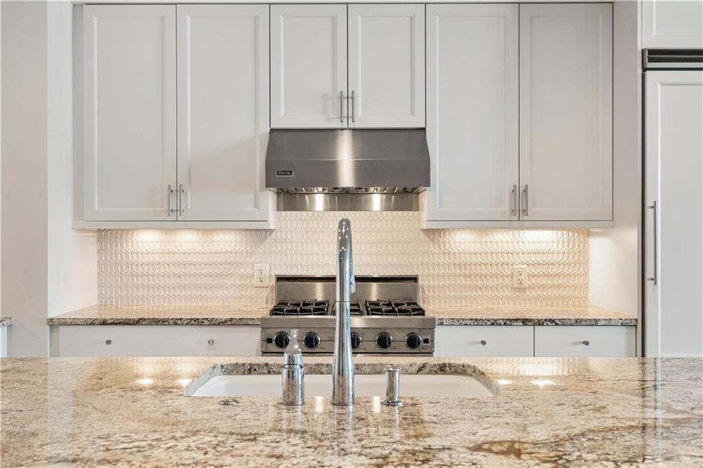 3630 Peachtree Road NE Unit 1901