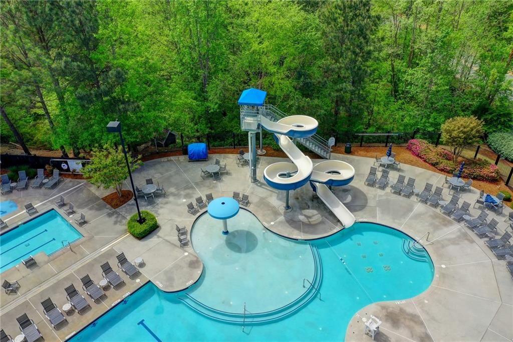 4028 Windgrove Crossing