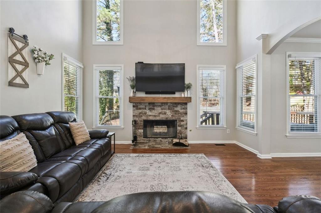 4028 Windgrove Crossing