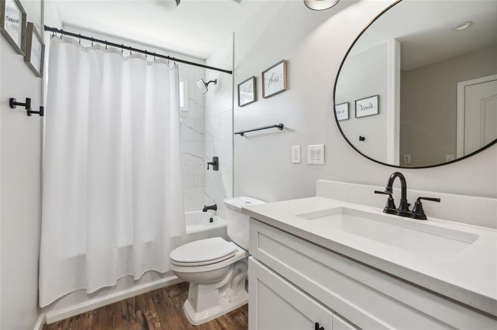 4028 Windgrove Crossing